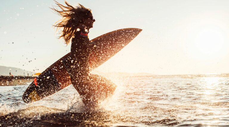 The Surfer’s Soundtrack: How Surf School in San Diego Melds Music with the Ocean